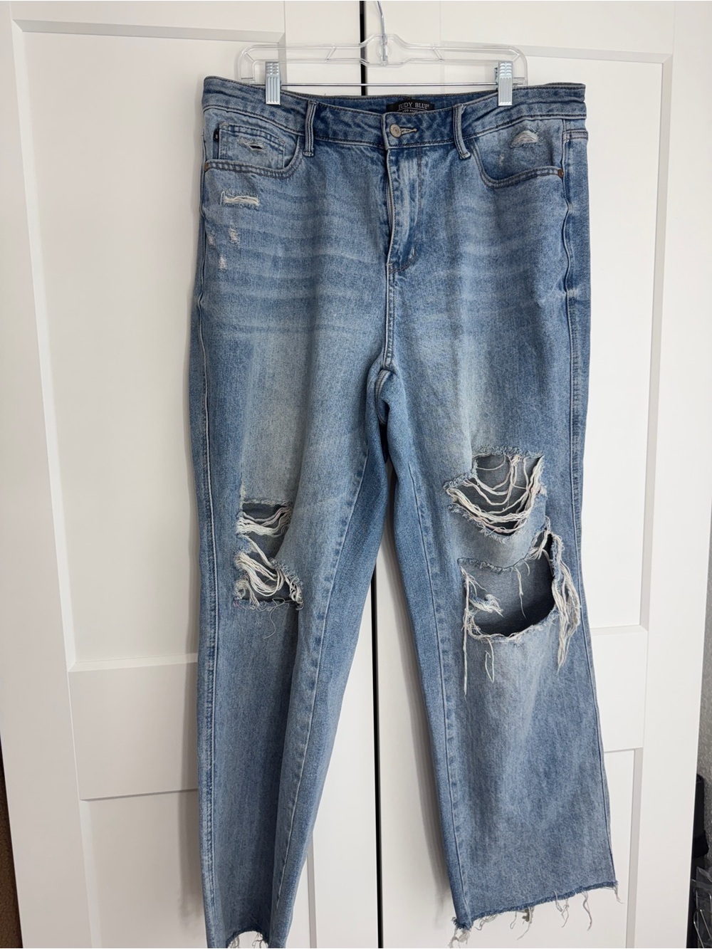 Judy Blue Distressed Light Blue Women's Jeans size 16